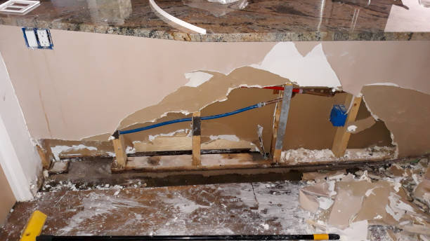 Best 24/7 water damage repair  in Canal Fulton, OH